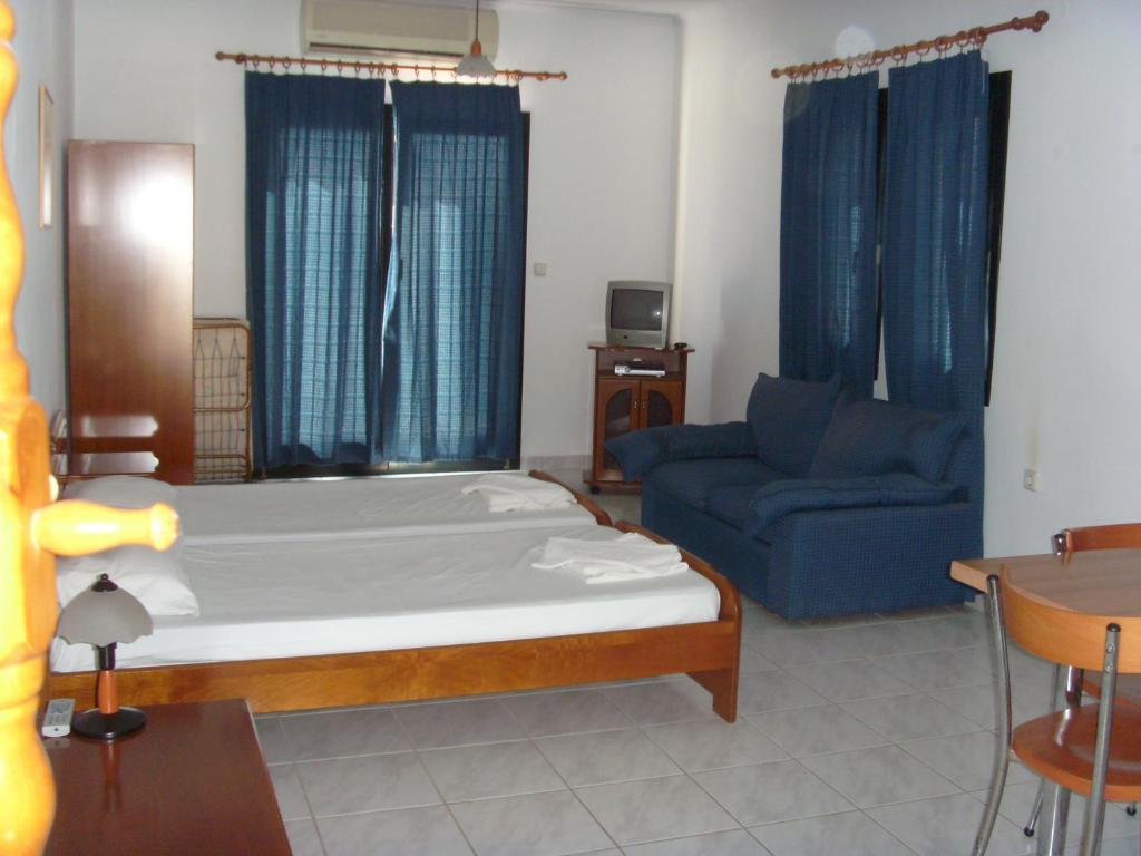 Minos Apartments & Studios II Сития Стая снимка